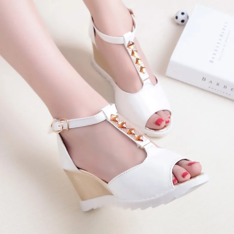 chaussure elegante femme